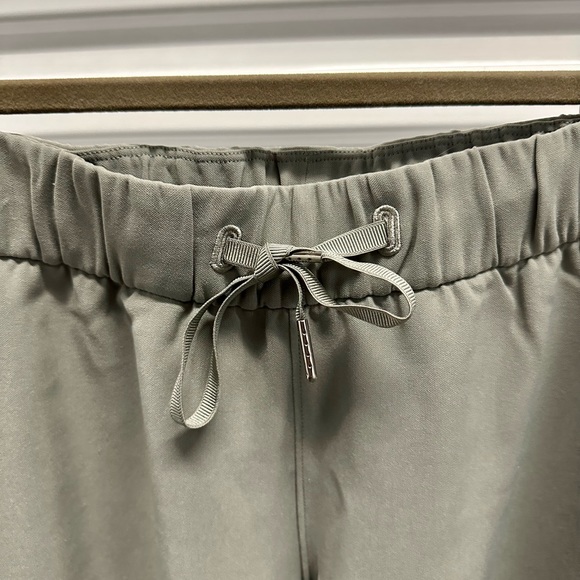 Lululemon Green Drawstring Joggers Size 8/10 - Picture 2 of 10